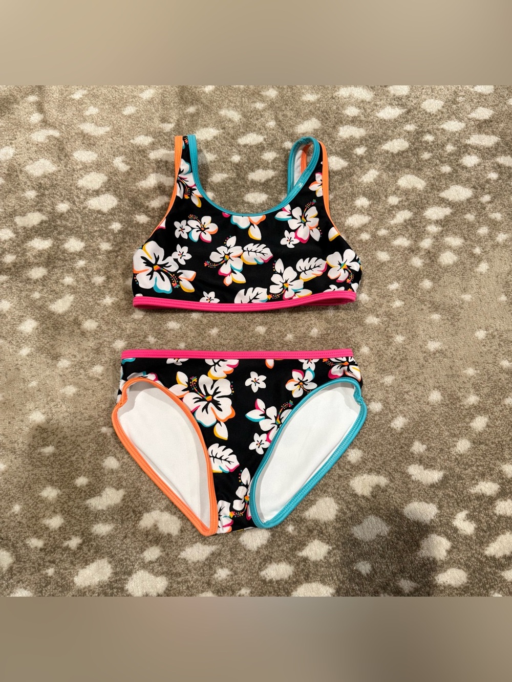 Girls Bundle (4) art class/cat & jack Bikini Sets for summer. Size 8 - Picture 10 of 16